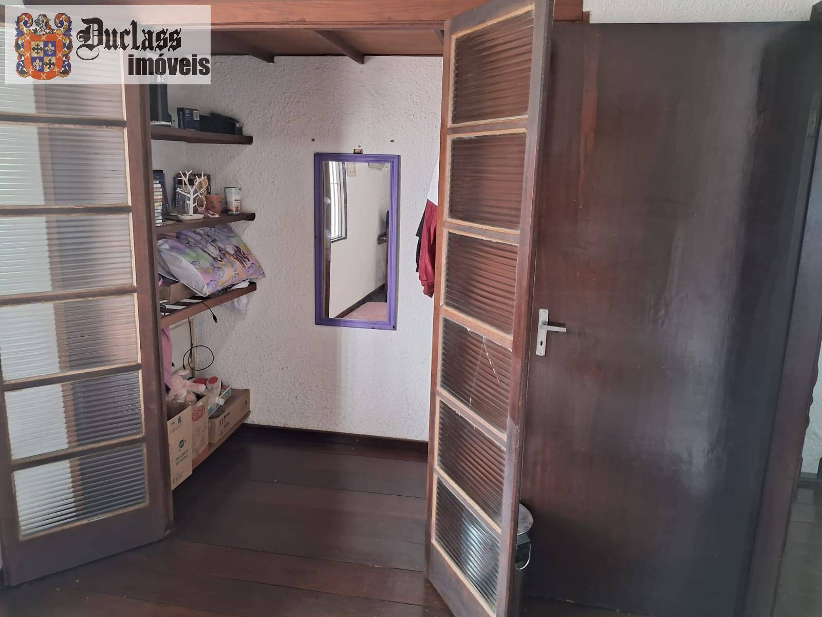 Casa à venda com 4 quartos, 200m² - Foto 35