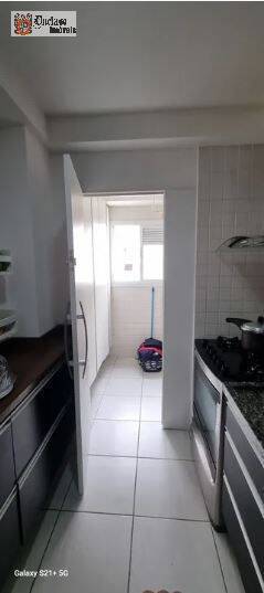 Apartamento à venda com 3 quartos, 94m² - Foto 6