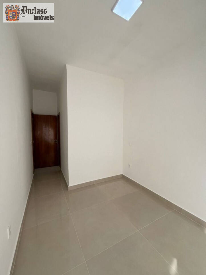 Casa à venda com 3 quartos, 91m² - Foto 10