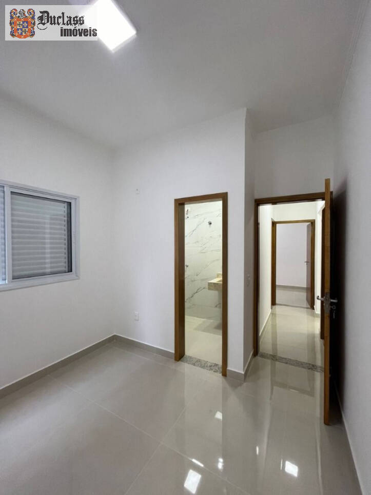 Casa à venda com 3 quartos, 91m² - Foto 17