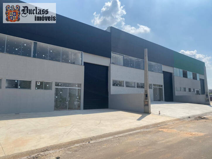 Depósito-Galpão-Armazém à venda, 440m² - Foto 1