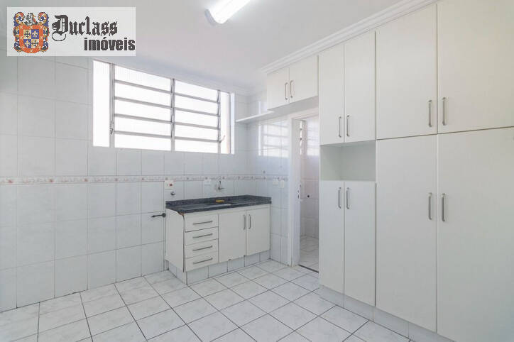 Apartamento à venda com 3 quartos, 140m² - Foto 3