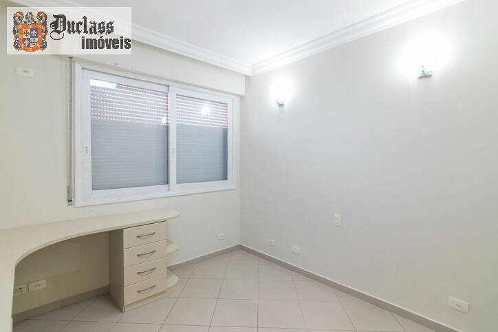 Apartamento à venda com 3 quartos, 140m² - Foto 10