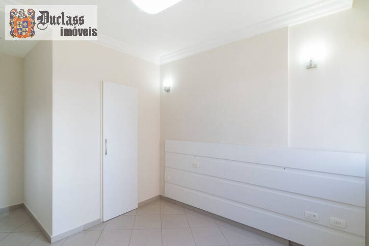 Apartamento à venda com 3 quartos, 140m² - Foto 17