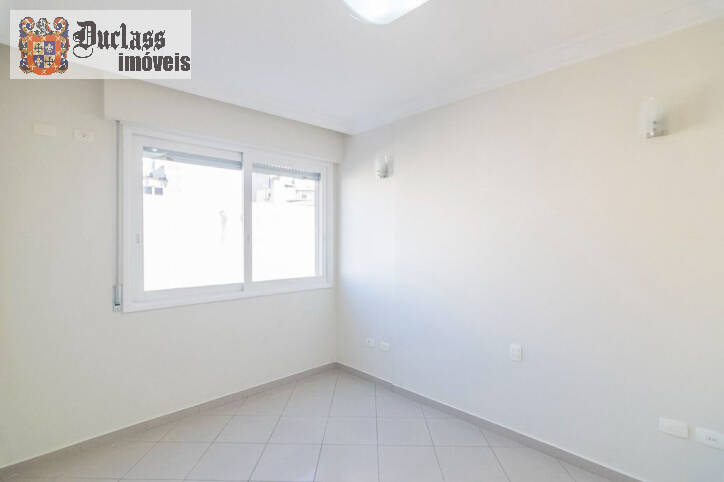 Apartamento à venda com 3 quartos, 140m² - Foto 18