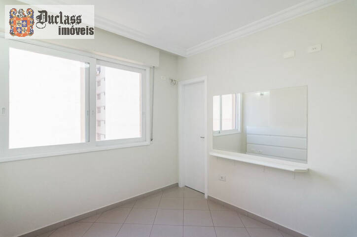 Apartamento à venda com 3 quartos, 140m² - Foto 19