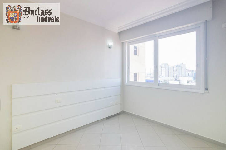 Apartamento à venda com 3 quartos, 140m² - Foto 21