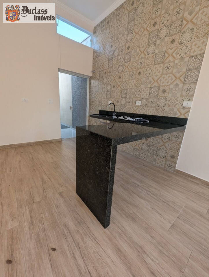 Casa à venda com 2 quartos, 105m² - Foto 6