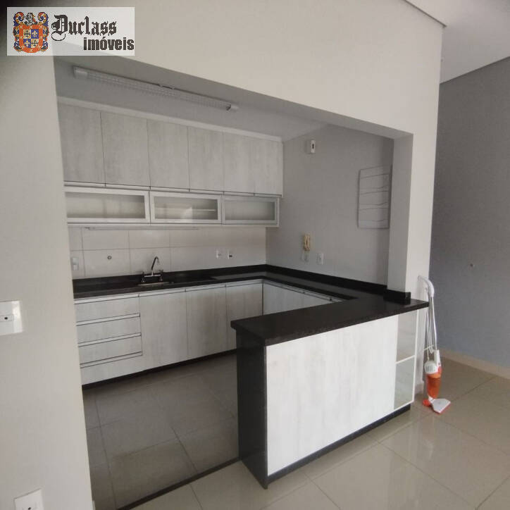 Apartamento à venda com 3 quartos, 67m² - Foto 13