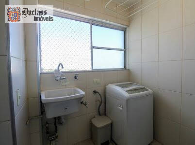 Apartamento à venda com 2 quartos, 65m² - Foto 15