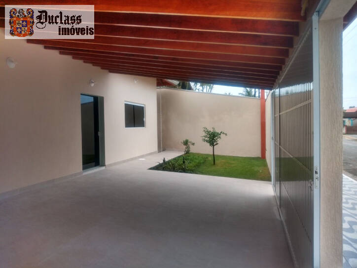 Casa à venda com 3 quartos, 204m² - Foto 2