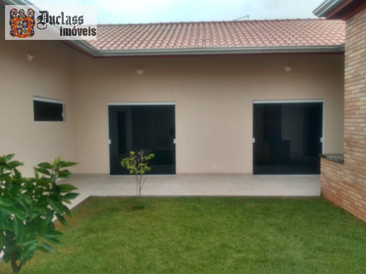 Casa à venda com 3 quartos, 204m² - Foto 9