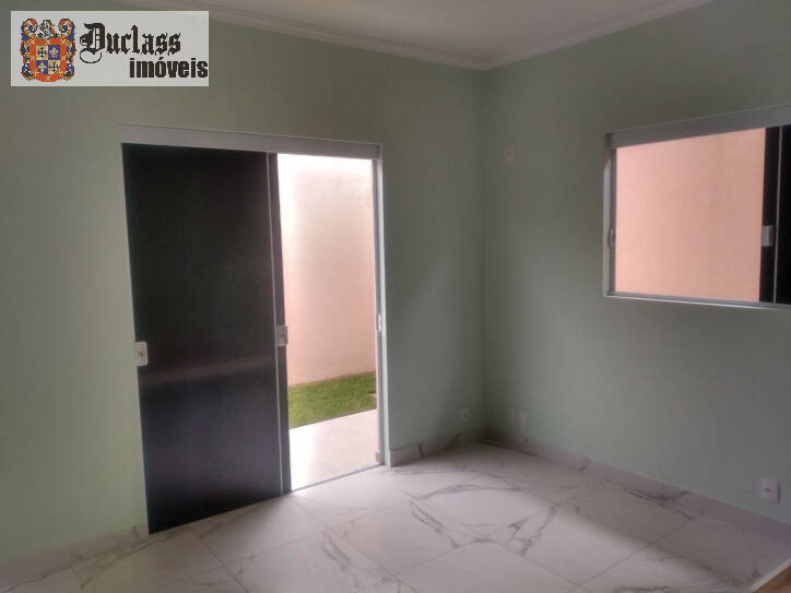 Casa à venda com 3 quartos, 204m² - Foto 29