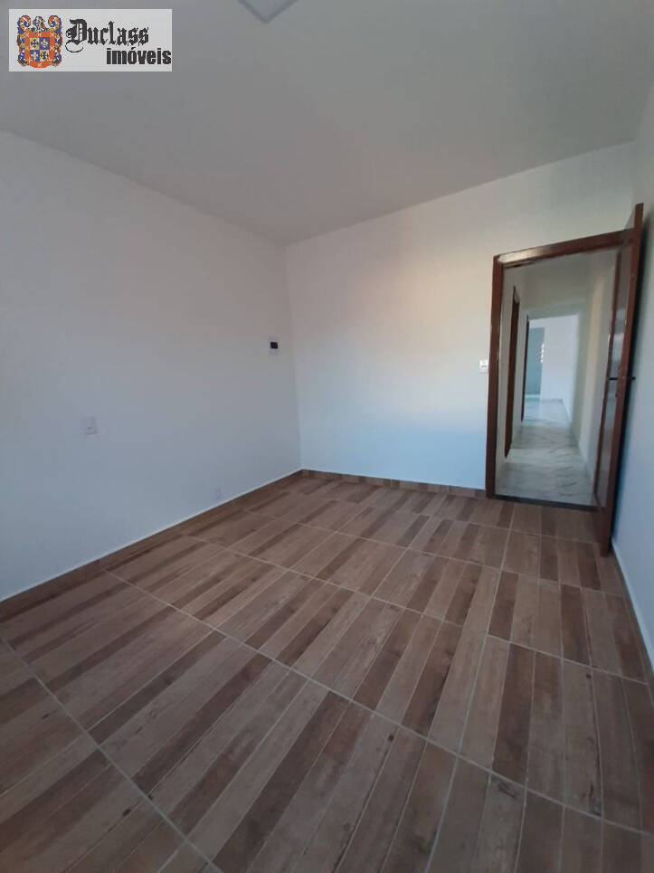 Casa à venda com 3 quartos, 98m² - Foto 13