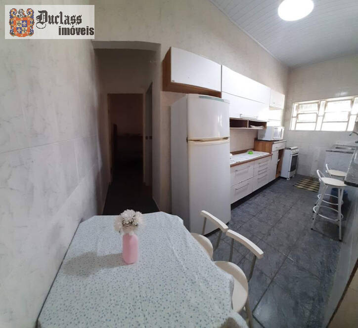 Casa à venda com 2 quartos, 101m² - Foto 8