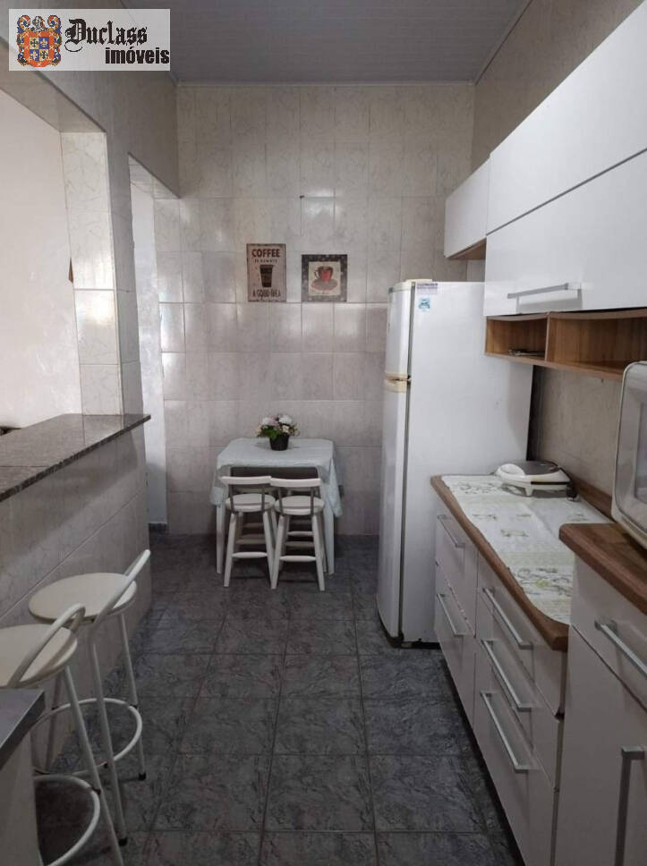 Casa à venda com 2 quartos, 101m² - Foto 15