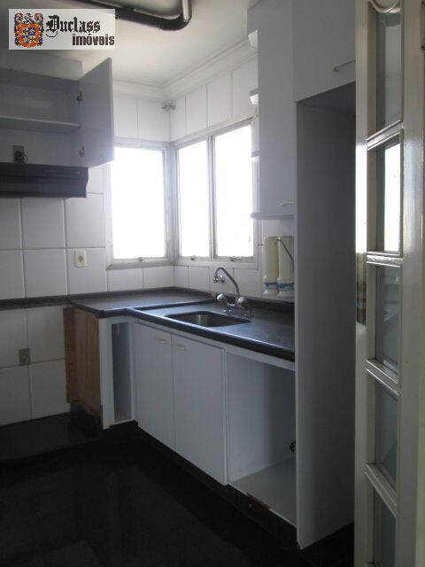 Apartamento à venda com 3 quartos, 140m² - Foto 7