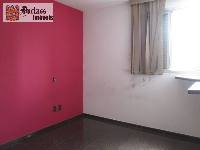 Apartamento à venda com 3 quartos, 140m² - Foto 17