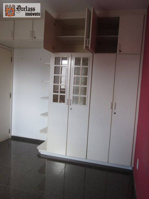 Apartamento à venda com 3 quartos, 140m² - Foto 19