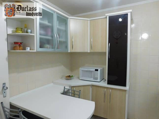 Apartamento à venda com 2 quartos, 76m² - Foto 10