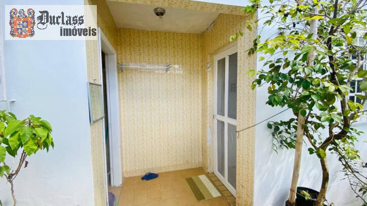 Casa à venda com 4 quartos, 230m² - Foto 21