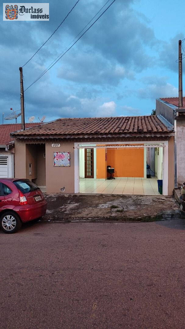 Casa à venda com 2 quartos, 136m² - Foto 2