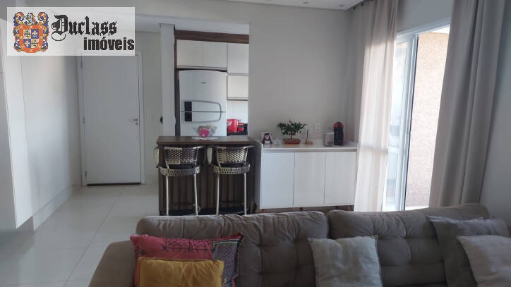 Apartamento à venda com 2 quartos, 74m² - Foto 2