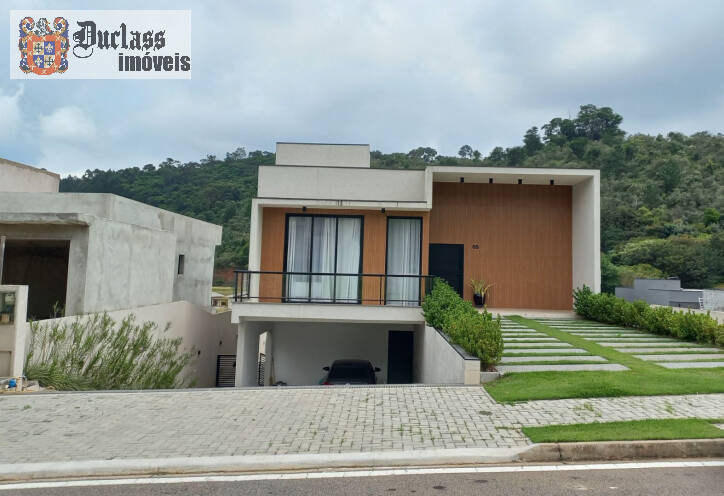 Casa de Condomínio à venda com 3 quartos, 234m² - Foto 2