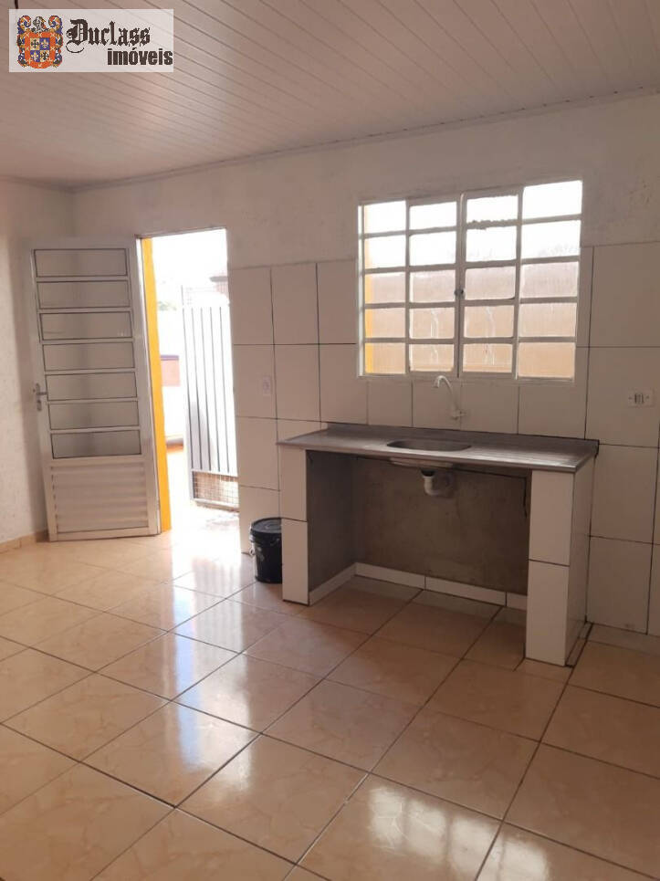 Casa à venda com 2 quartos, 350m² - Foto 13