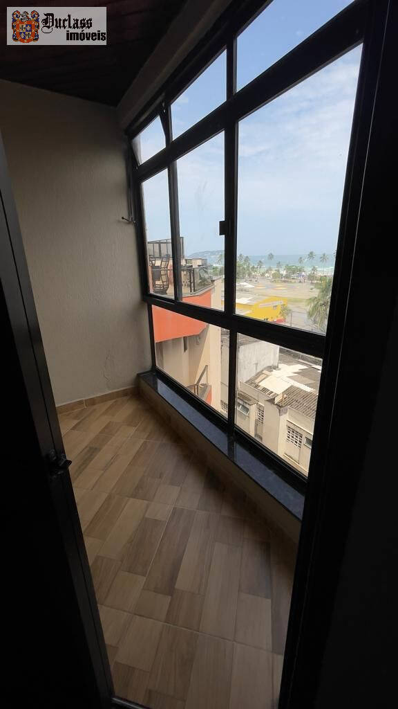 Cobertura à venda com 3 quartos, 214m² - Foto 9