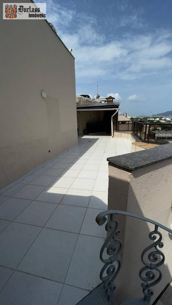 Cobertura à venda com 3 quartos, 214m² - Foto 19