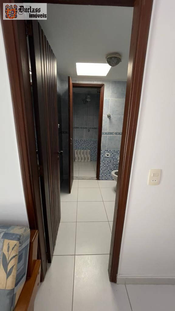 Cobertura à venda com 3 quartos, 214m² - Foto 30