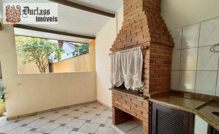 Casa à venda com 3 quartos, 189m² - Foto 17