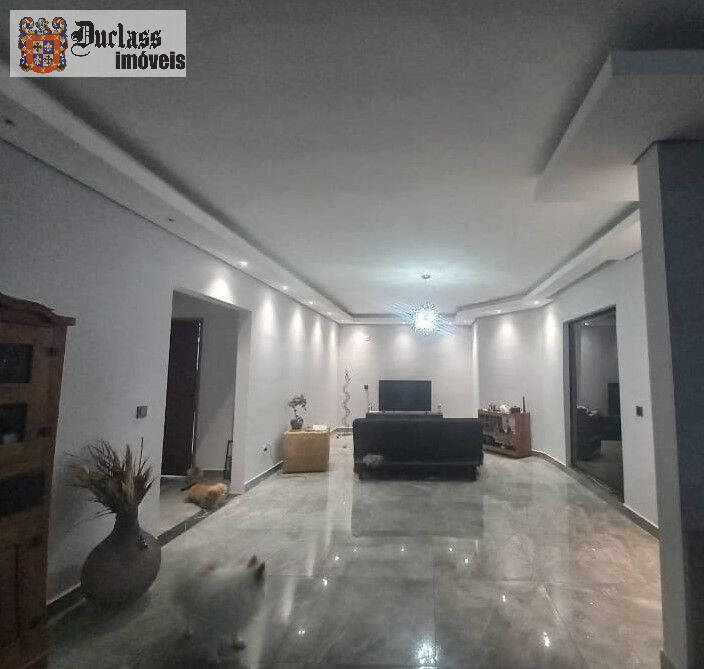 Casa de Condomínio à venda com 3 quartos, 236m² - Foto 5