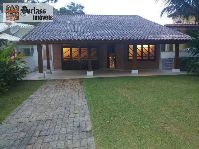 Casa de Condomínio à venda com 5 quartos, 256m² - Foto 1