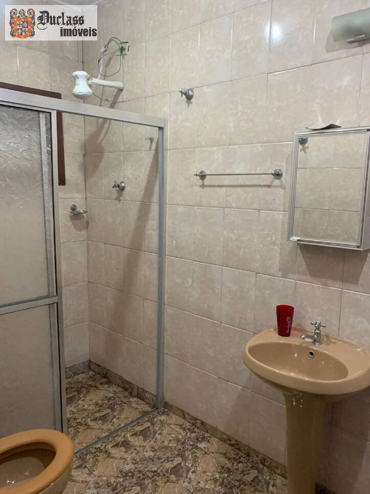 Casa à venda com 8 quartos, 450m² - Foto 20