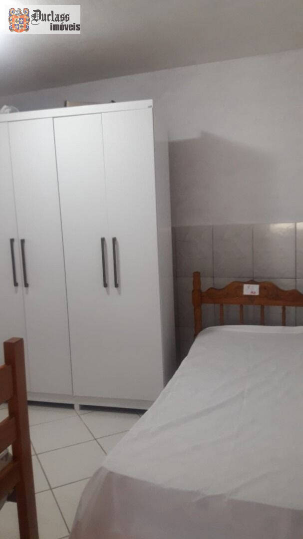 Casa à venda com 4 quartos, 250m² - Foto 9