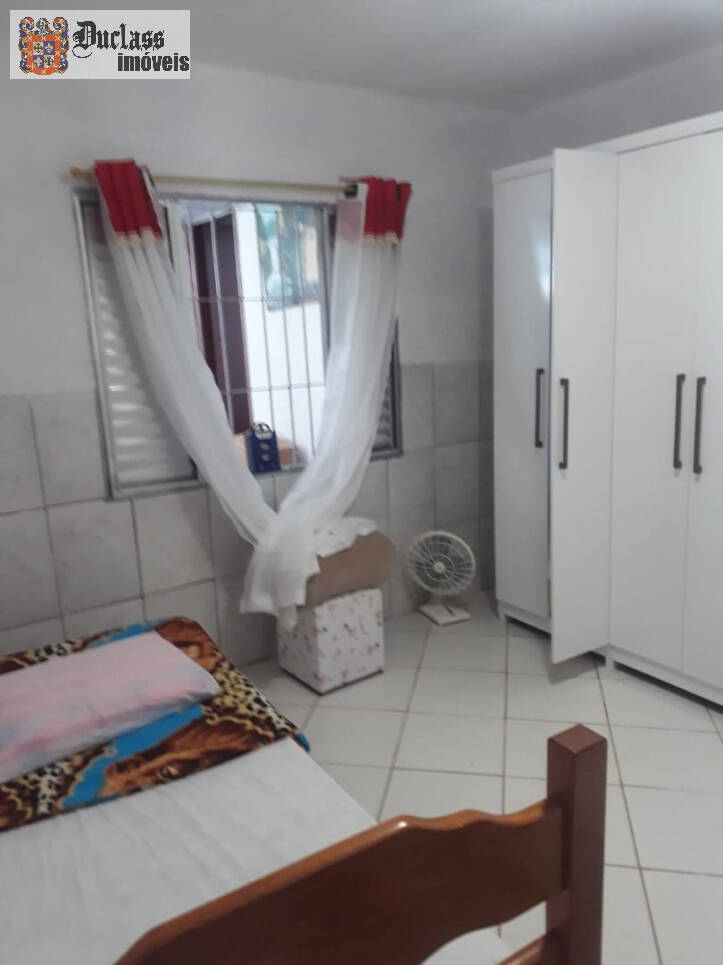 Casa à venda com 4 quartos, 250m² - Foto 14