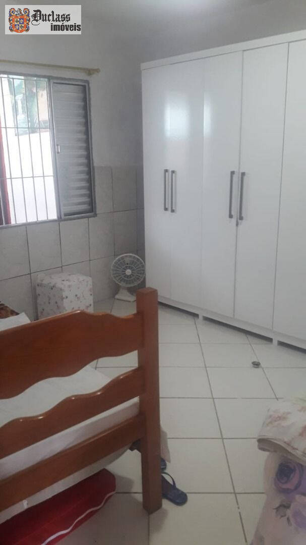 Casa à venda com 4 quartos, 250m² - Foto 19