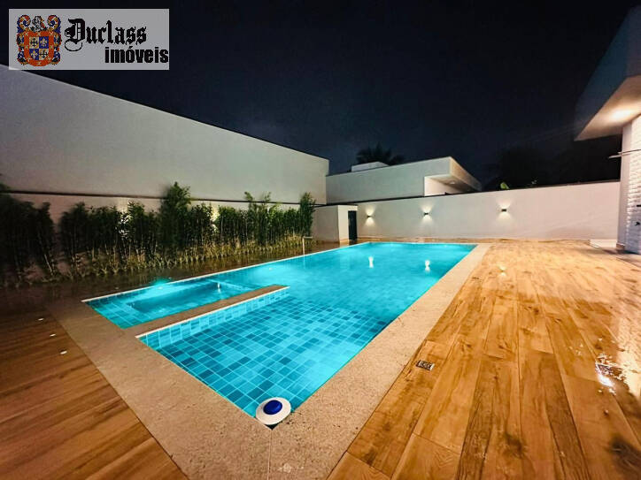 Casa de Condomínio à venda com 4 quartos, 258m² - Foto 12