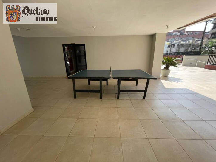 Apartamento à venda com 2 quartos, 70m² - Foto 3