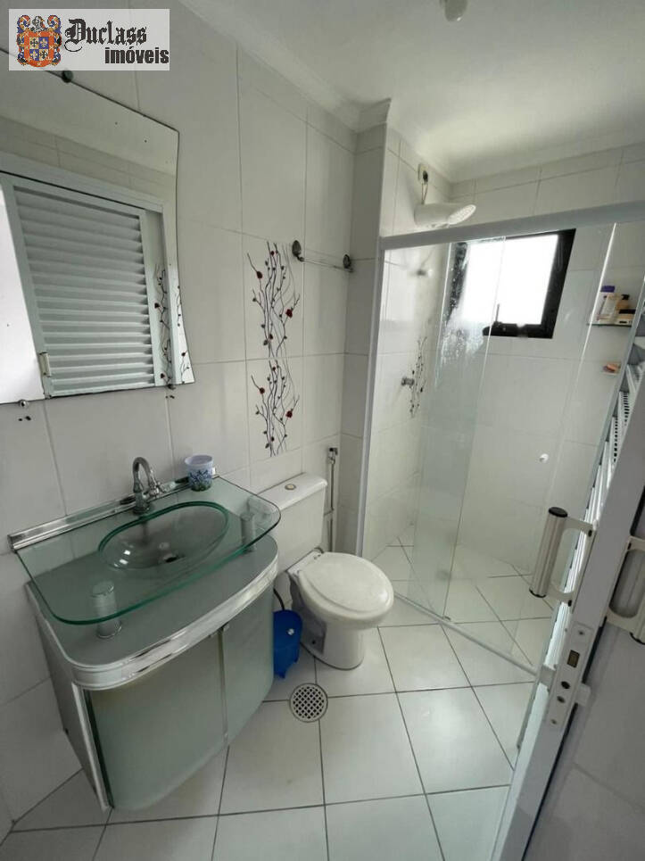 Apartamento à venda com 2 quartos, 70m² - Foto 7