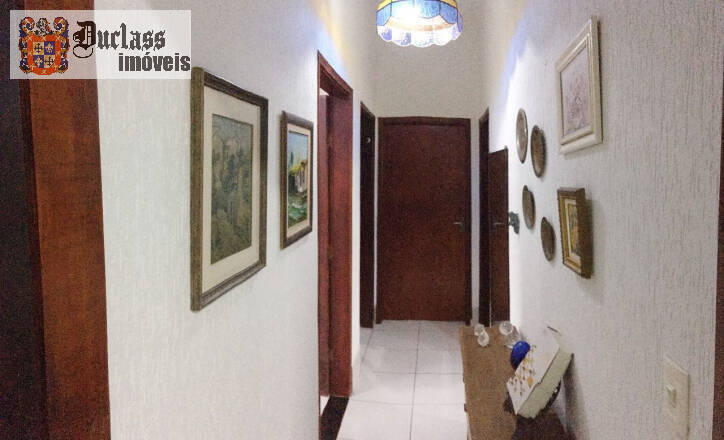 Casa à venda com 3 quartos, 180m² - Foto 6