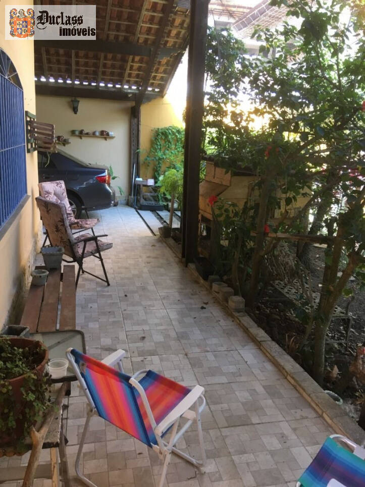 Casa à venda com 3 quartos, 180m² - Foto 19