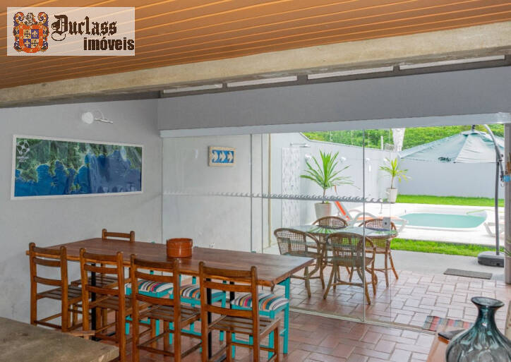 Casa à venda com 3 quartos, 210m² - Foto 5