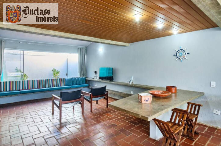 Casa à venda com 3 quartos, 210m² - Foto 12