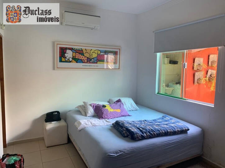 Casa de Condomínio à venda com 3 quartos, 300m² - Foto 18