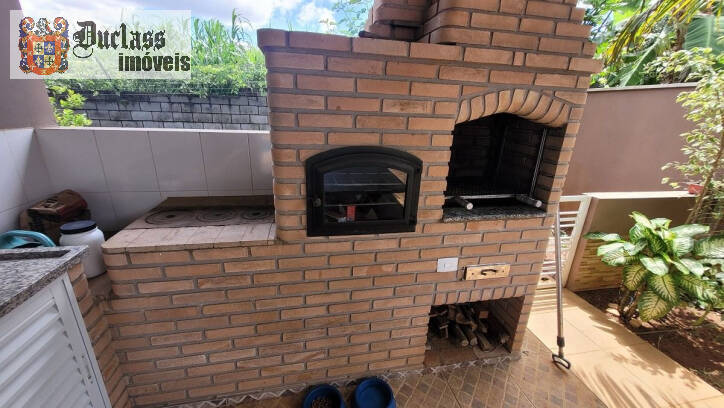 Casa de Condomínio à venda com 4 quartos, 324m² - Foto 17