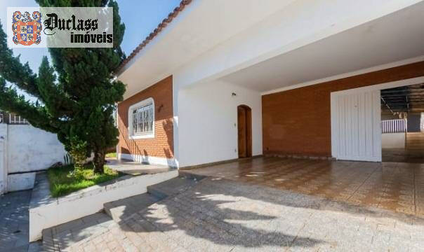 Casa à venda com 4 quartos, 440m² - Foto 1