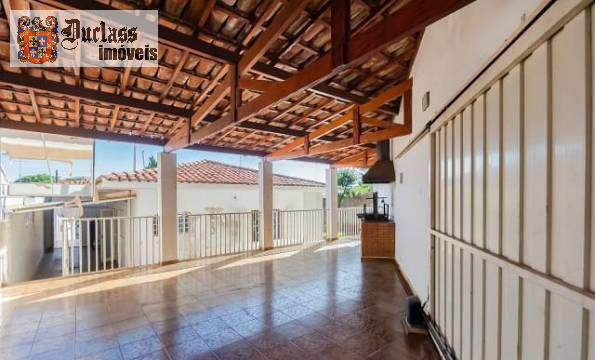 Casa à venda com 4 quartos, 440m² - Foto 10